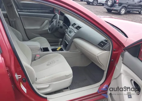 2010 Toyota Camry Hybrid from USA, damaged, VIN 4T1BB3EK2AU121570